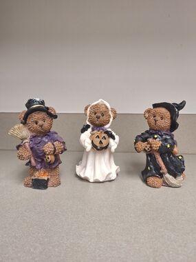Vintage Jubilee Halloween Resin Teddy Bear Figurines Witth Flaws - Set of 3 🎃